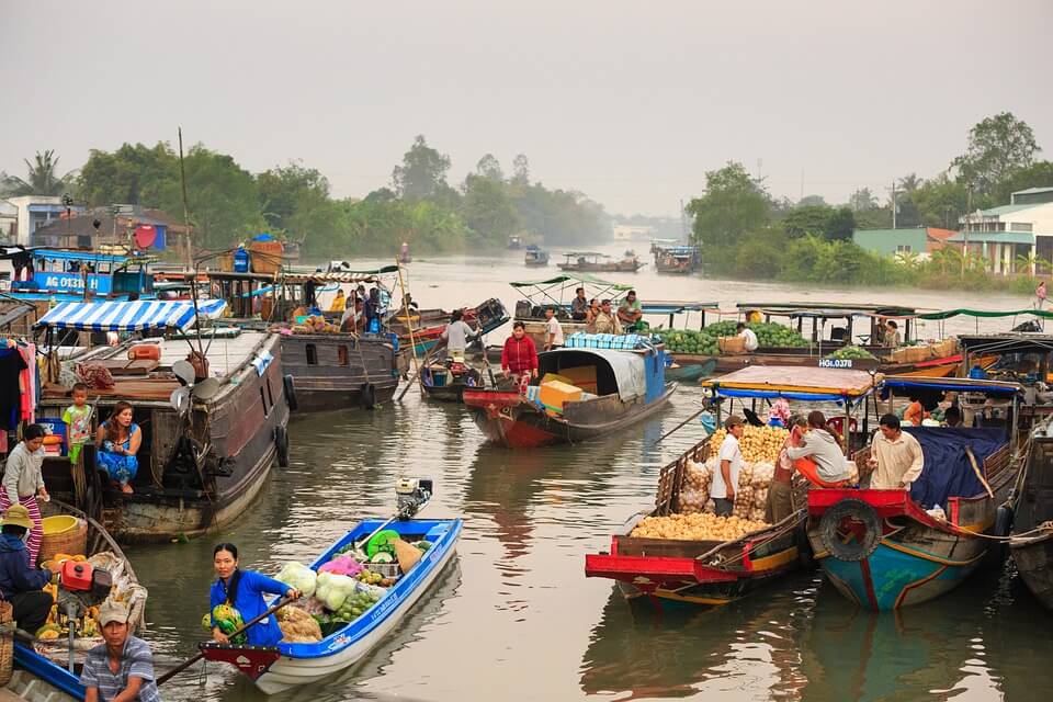 Cai Rang Floating Market - Mekong Delta Muslim Tour 2 Days
