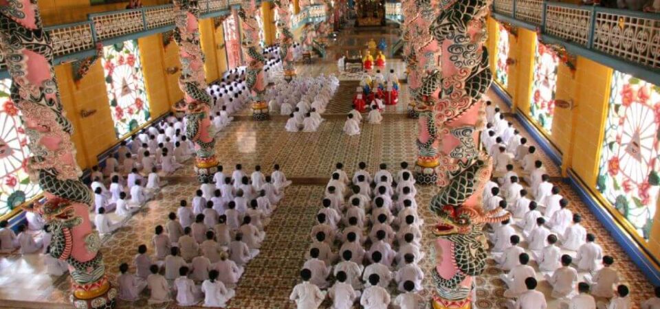 Cao Dai Temple Ceremony - Ho Chi Minh Islamic tour 4 days