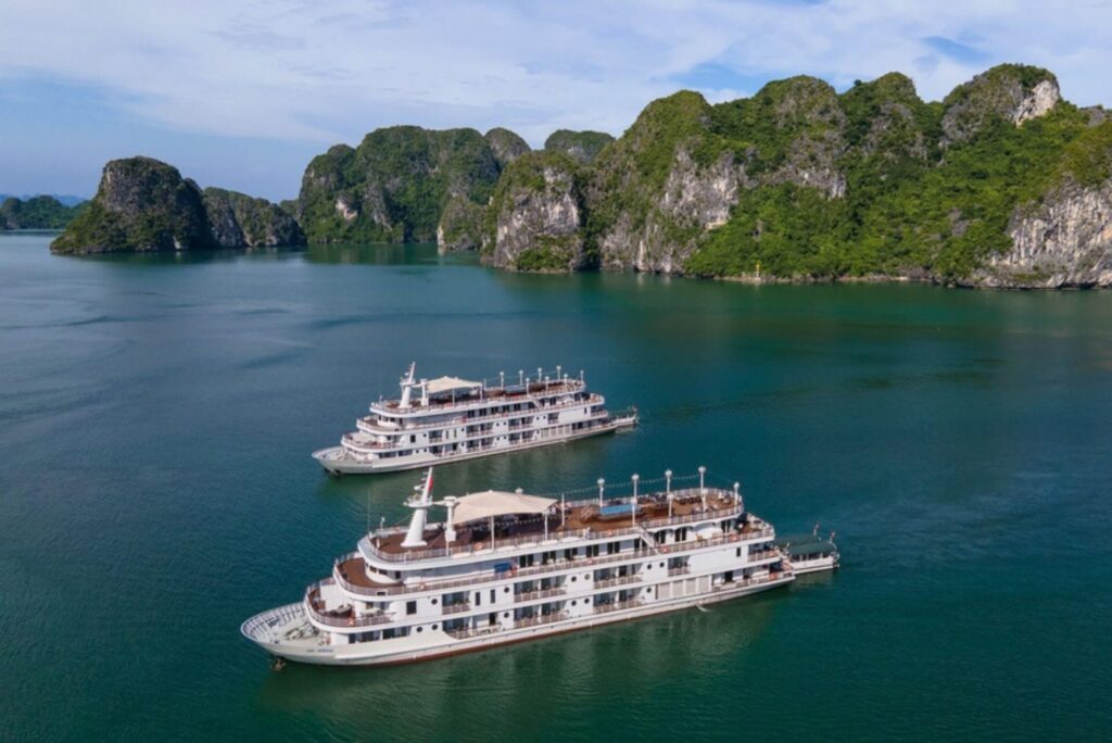 Halong Bay Cruise - Ho Chi Minh - Hanoi Muslim tour package 8 days