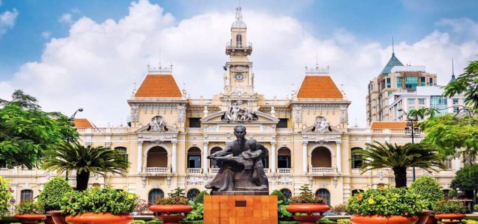 o Chi Minh City Hall - Vietnam Muslim travel package 10 days