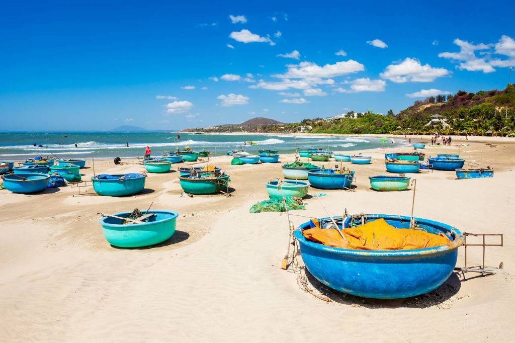 Mui Ne Beach - Phan Thiet - HCM - Mui Ne - Dalat Islamic tour 5 days - 4 nights