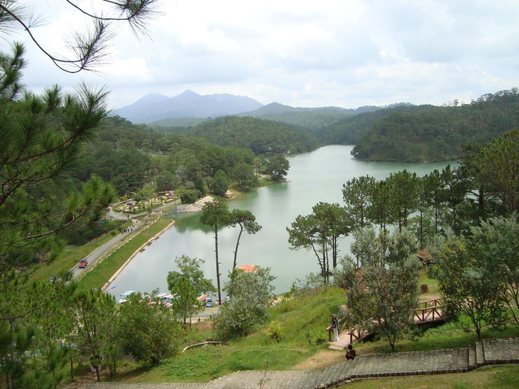 Valley of Love in Dalat - Nha Trang - Dalat - Mui Ne - Saigon Muslim Tour 7 Days
