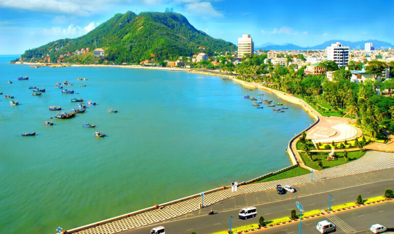 Saigon – Cu Chi – Vung Tau – Mekong Muslim Tour 5 Days
