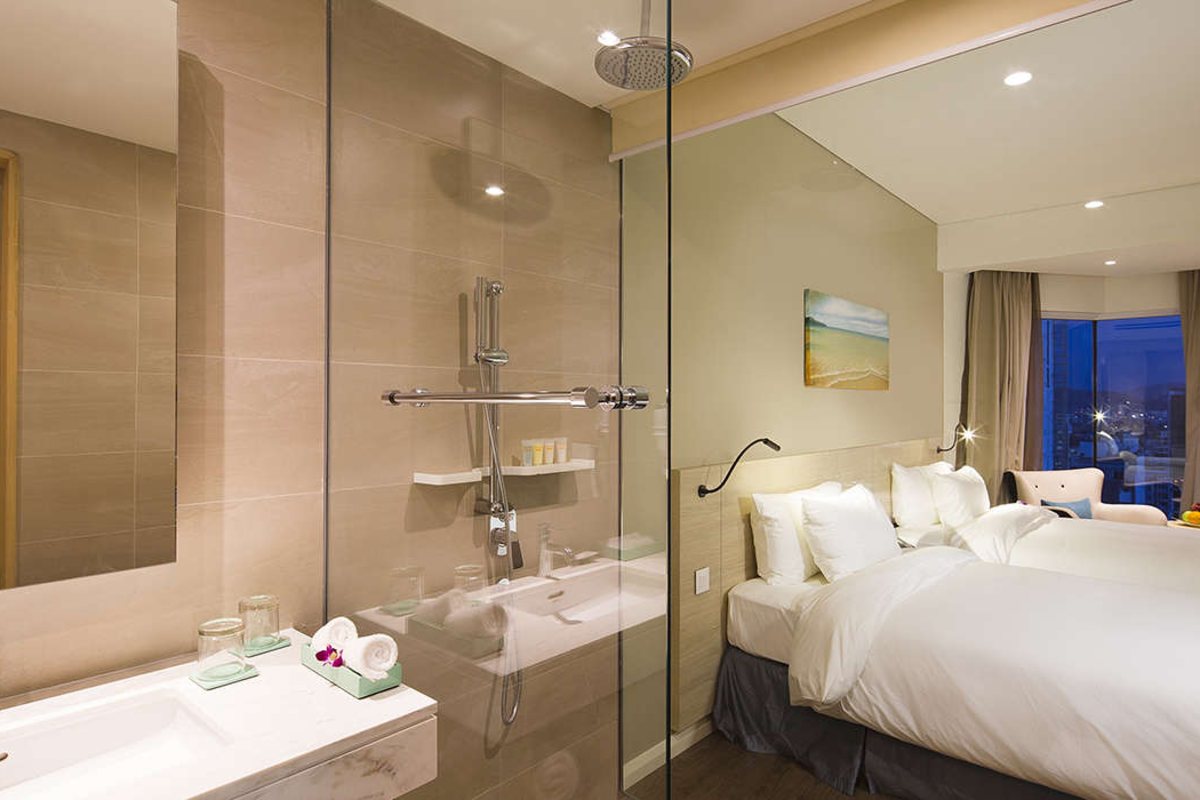 Bathroom of the Premier Ocean View room at Liberty Central Nha Trang
