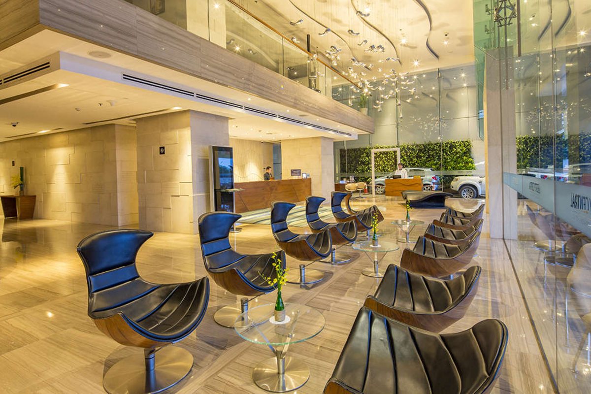 Lobby lounge at Liberty Central Saigon Riverside