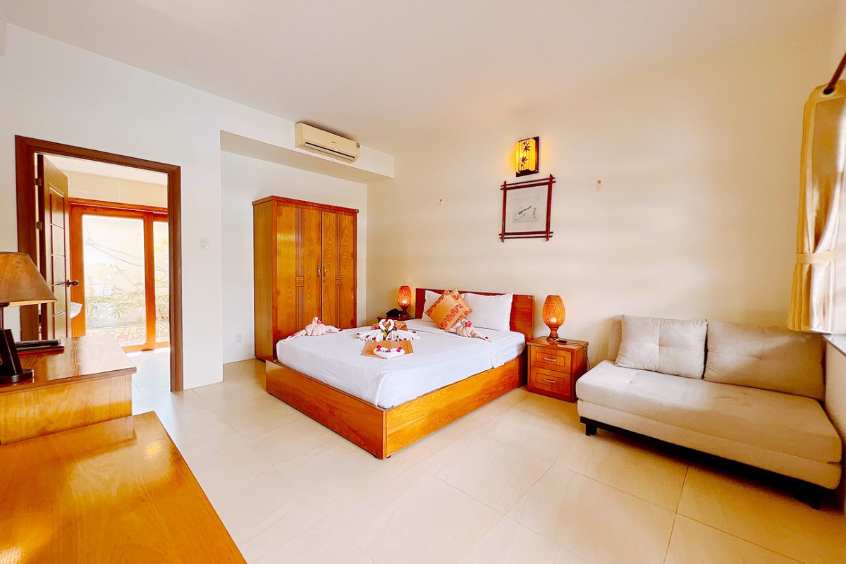 Pool View room at Little Mui Ne Cottages