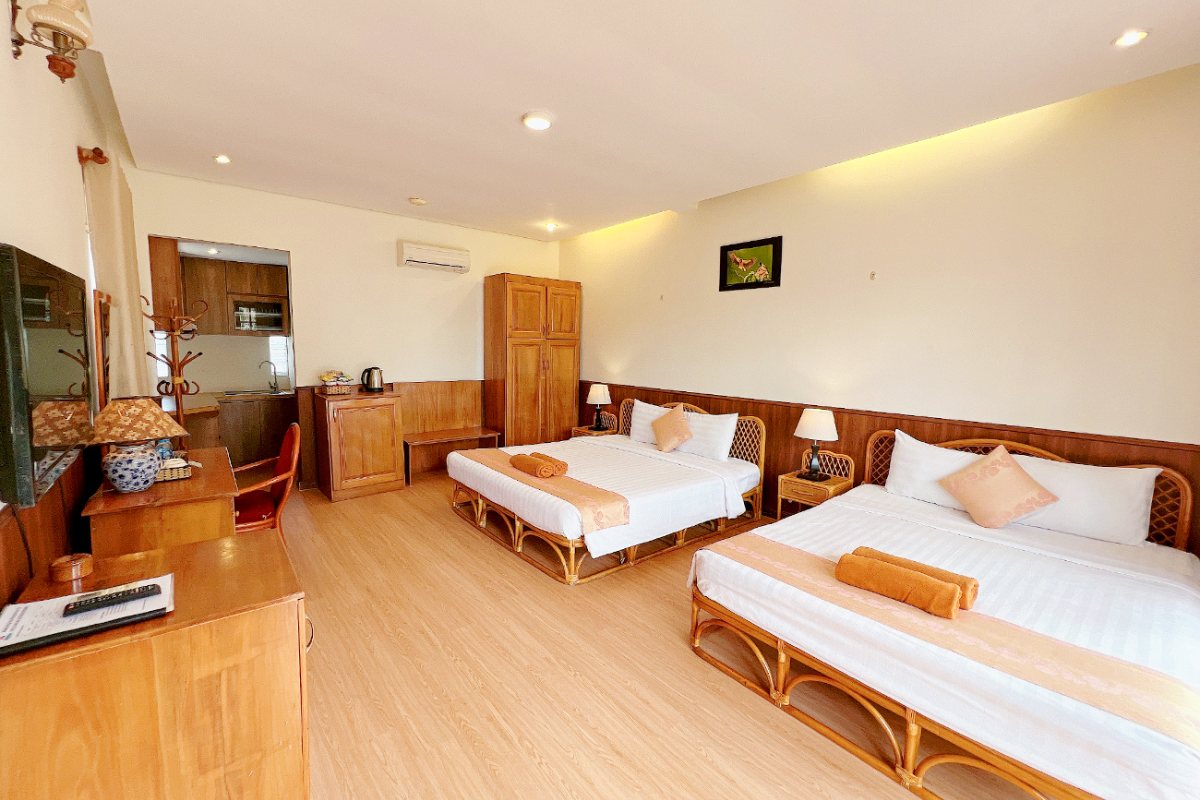 Two queen beds at Little Mui Ne Cottages