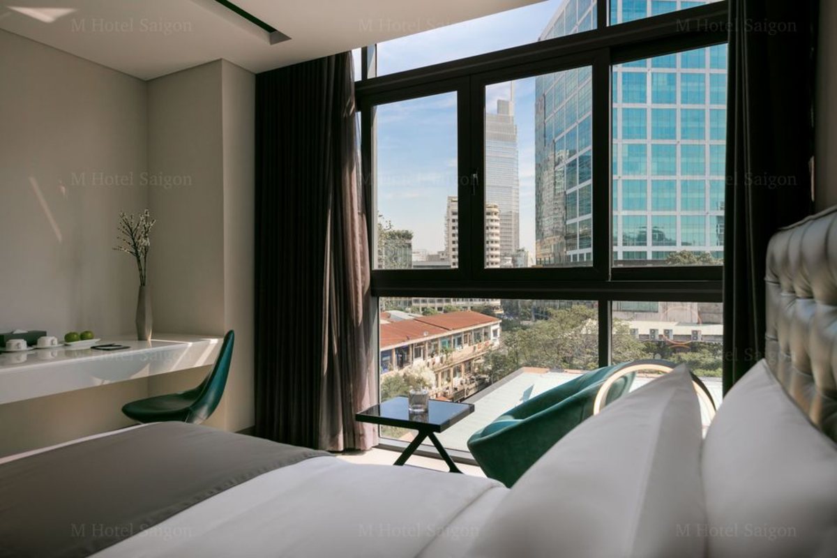 Junior Contemporary Suite at M Hotel Saigon