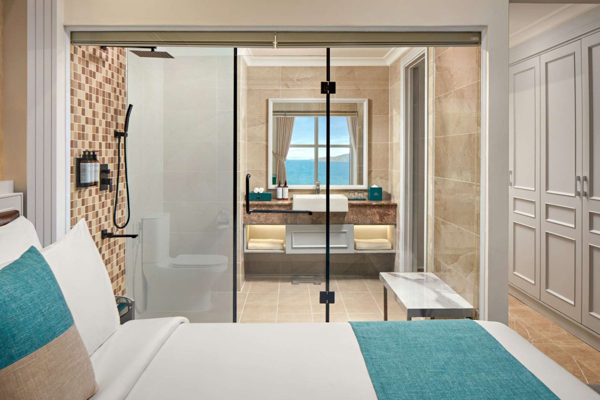 Bathroom at Mercure Nha Trang Beach