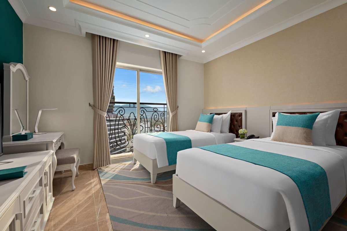 Classic Twin room with city view at Mercure Nha Trang Beach