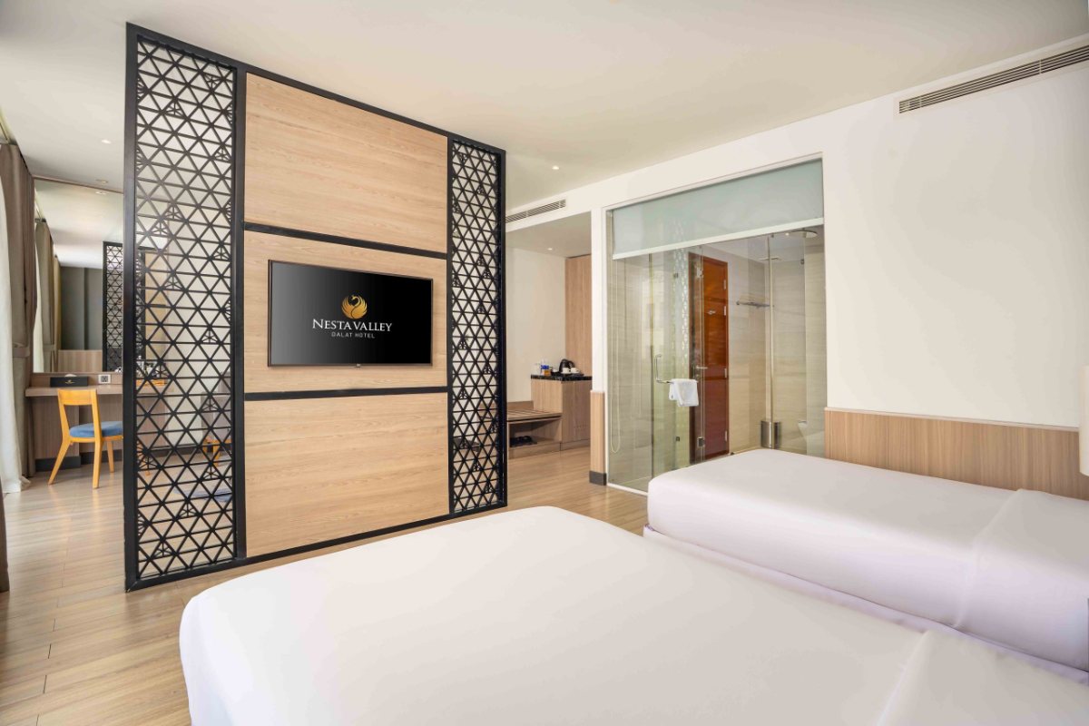 Premium Deluxe room with screen partition at Nesta Valley Dalat