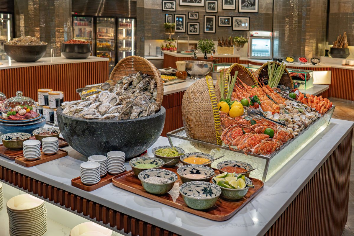 Seafood buffet at New World Saigon Hotel