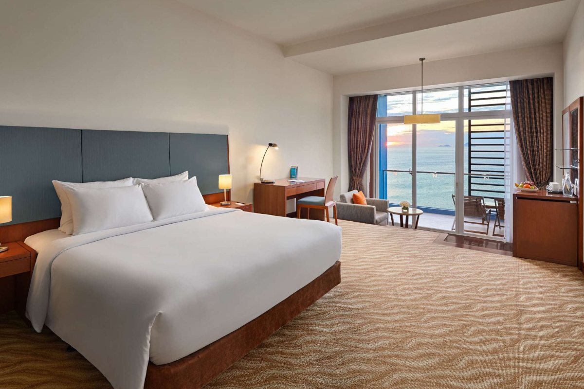 Deluxe King room at Novotel Nha Trang
