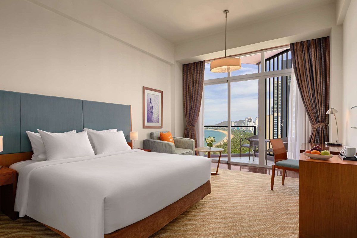 Standard King room at Novotel Nha Trang