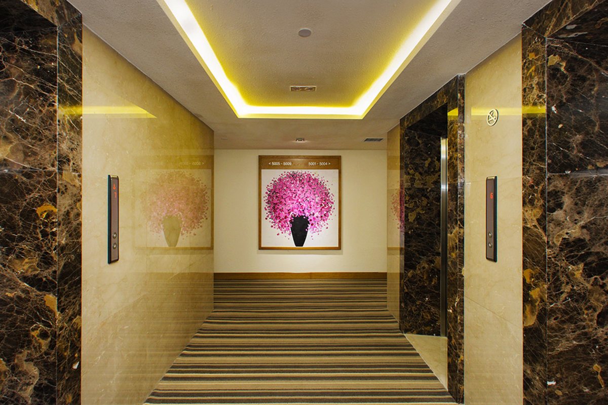Lift lobby at Rosaka Nha Trang Hotel