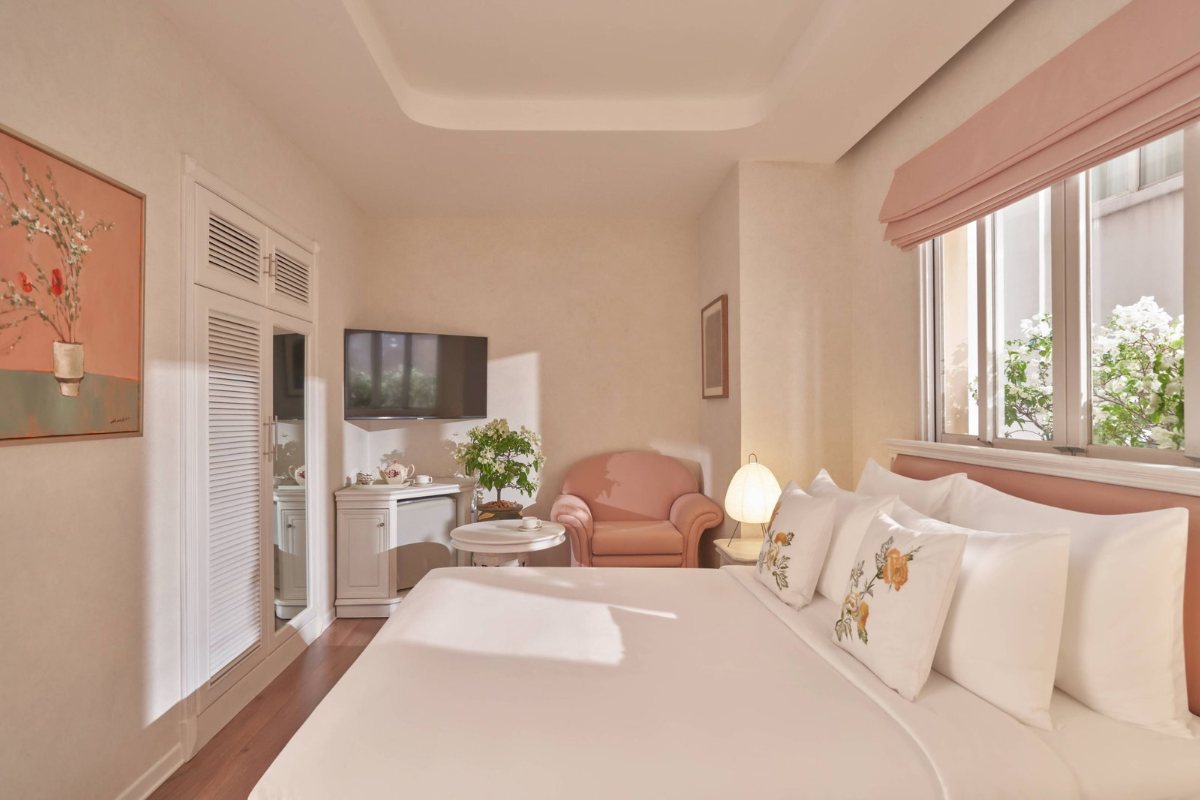 Narra room interior at Silverland Mây Hotel