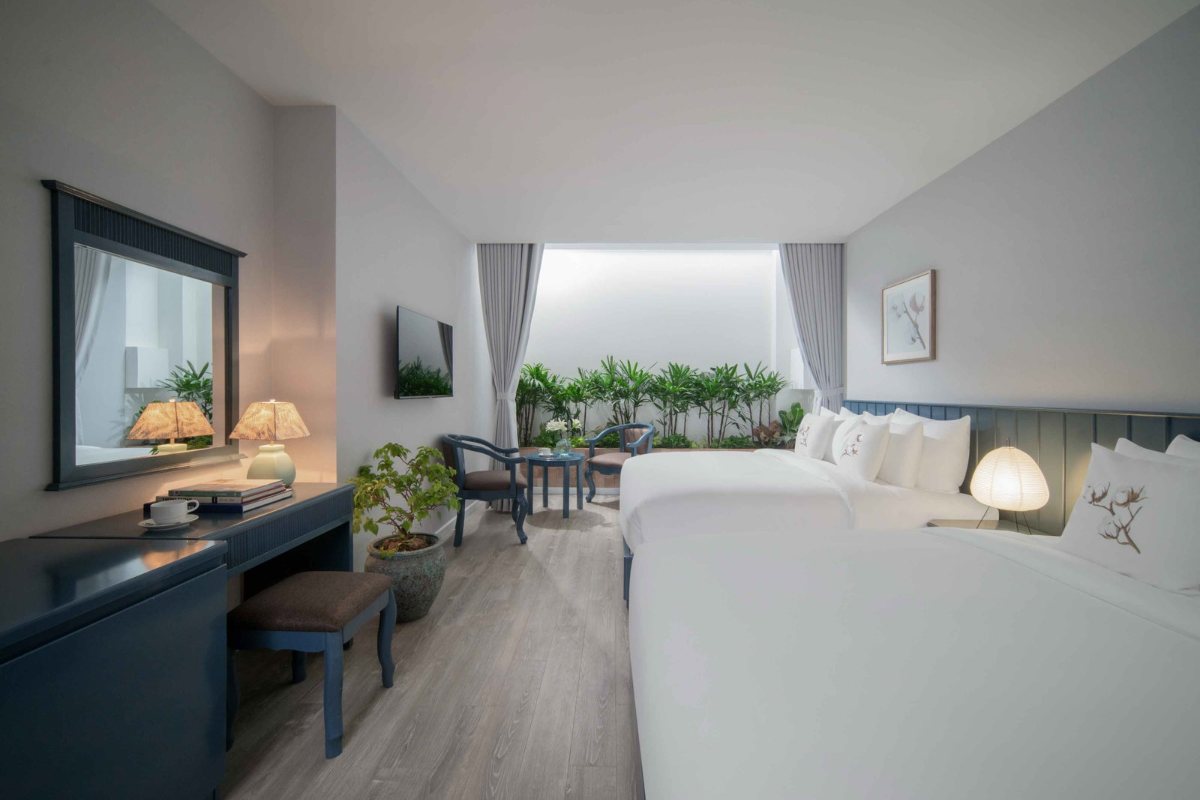 Narra twin room at Silverland Mây Hotel