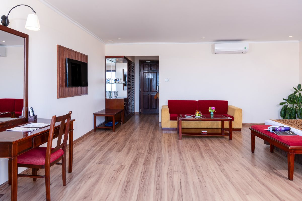 Deluxe Suite at Sunny Beach Resort & Spa